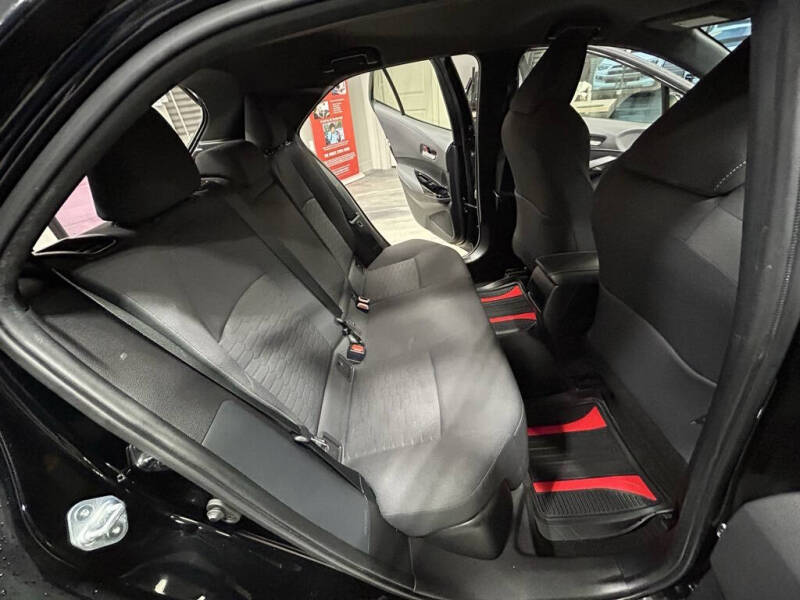 2022 Toyota Corolla Hatchback SE