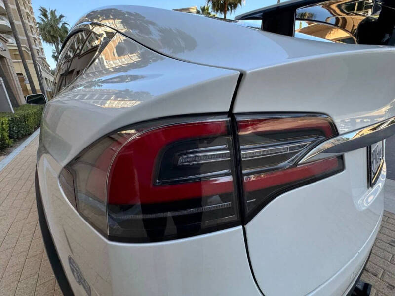 2020 Tesla Model X Long Range Plus