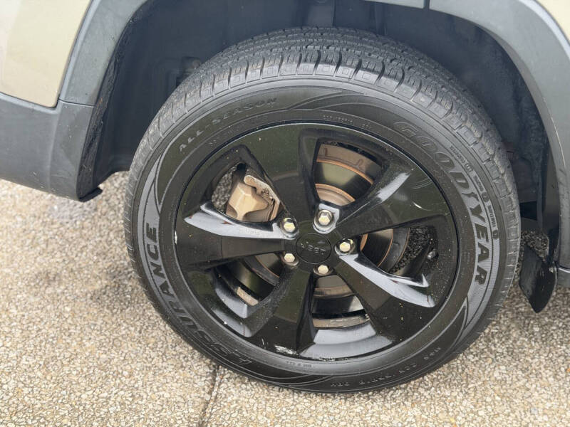 2015 Jeep Cherokee Altitude