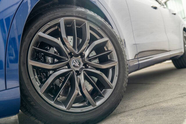 2024 Maserati Levante 4
