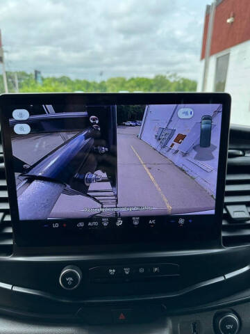 2023 Ford E-Transit