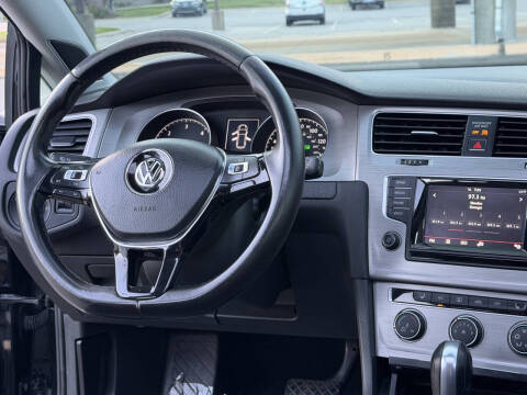 2015 Volkswagen Golf SportWagen TDI SE