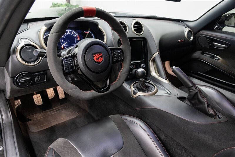 2016 Dodge Viper ACR