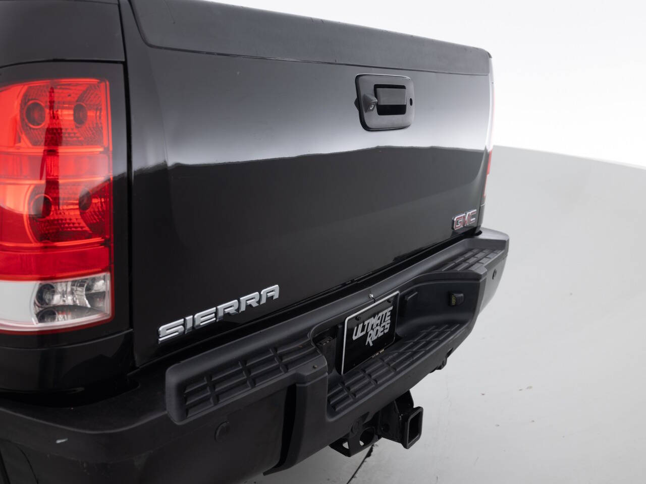 Used Car 2013 Gmc Sierra 2500hd  Denali 4x4 4dr Crew Cab Sb For Sale Under $35,000 In Coal City, Illinois