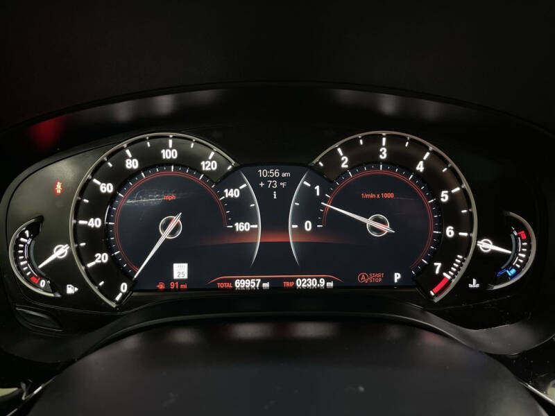 2019 BMW 5 Series 530i