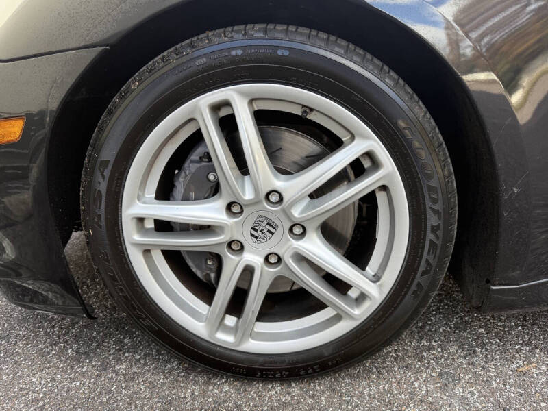 2011 Porsche Panamera 4