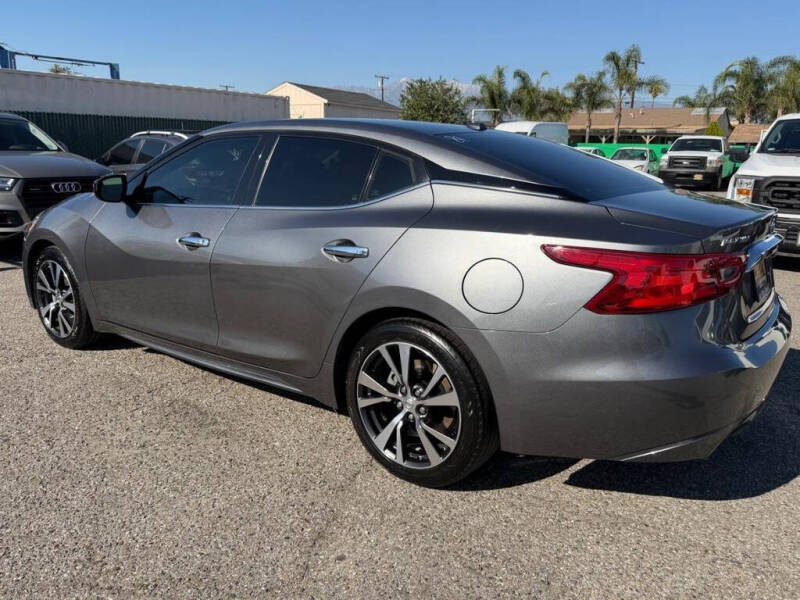 2016 Nissan Maxima