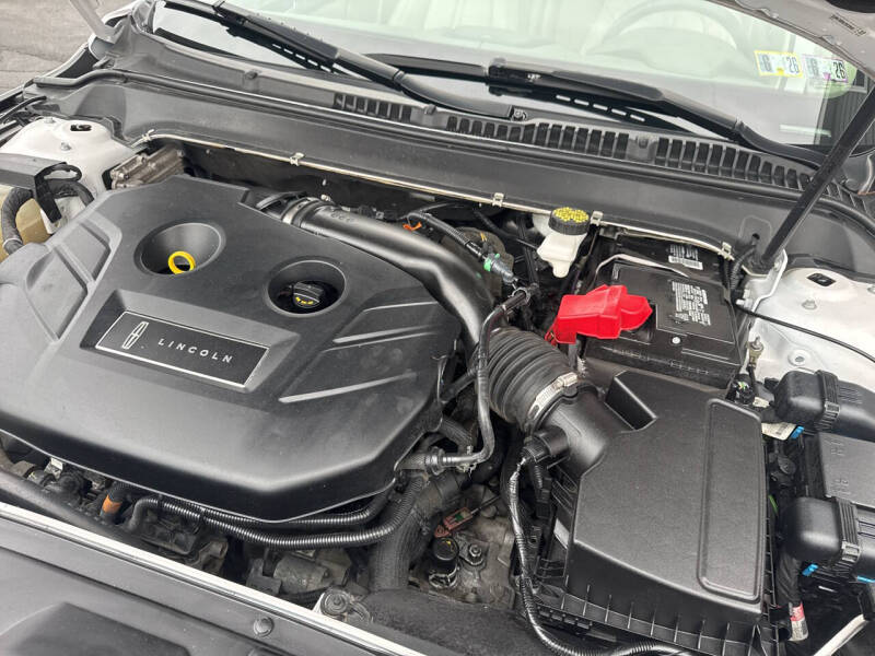 2020 Lincoln MKZ Standard