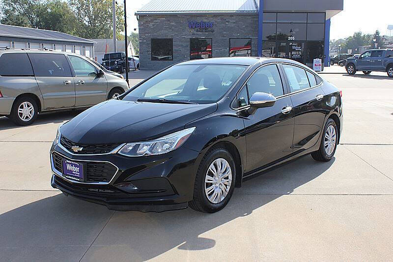 2017 Chevrolet Cruze LS Auto