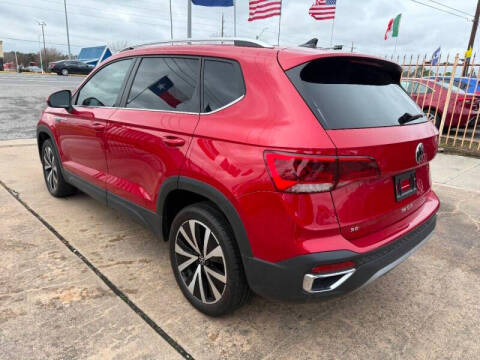 2024 Volkswagen Taos SE