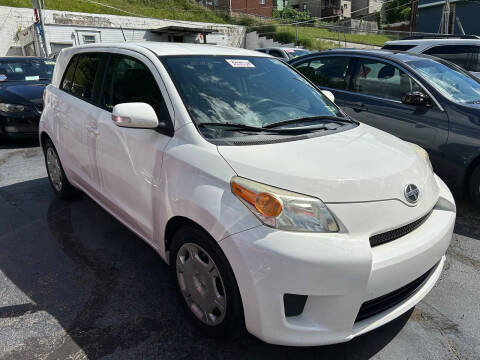 2010 Scion xD