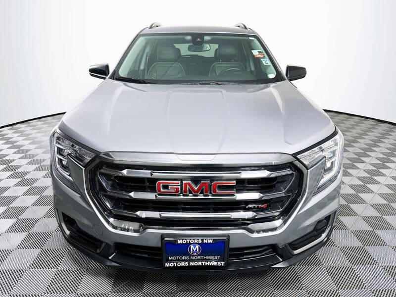 2023 GMC Terrain AT4