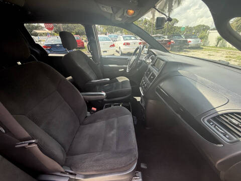 2017 Dodge Grand Caravan SE Plus