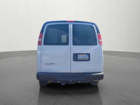 2021 Chevrolet Express 2500