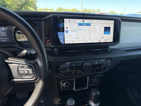 2024 Jeep Gladiator Sport