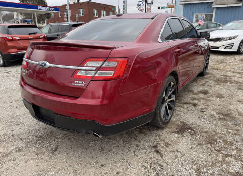 2015 Ford Taurus SEL