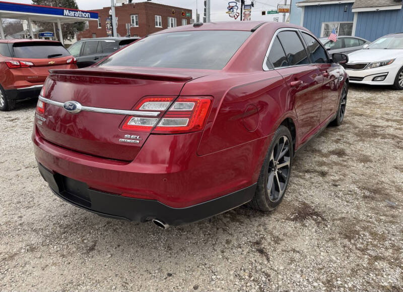 2015 Ford Taurus SEL