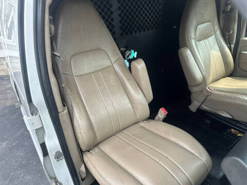 2015 GMC Savana 2500