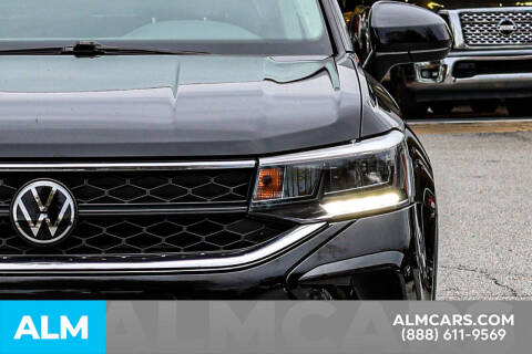 2024 Volkswagen Taos SE