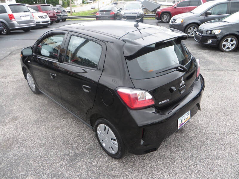 2024 Mitsubishi Mirage ES