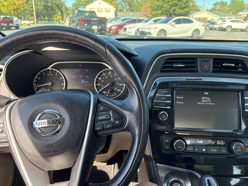 2017 Nissan Maxima Platinum