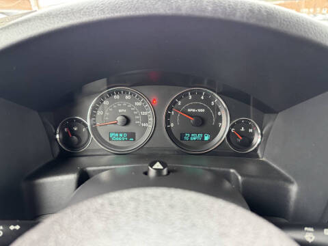 2007 Jeep Commander Sport