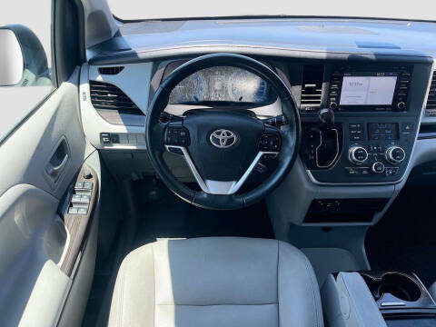 2020 Toyota Sienna
