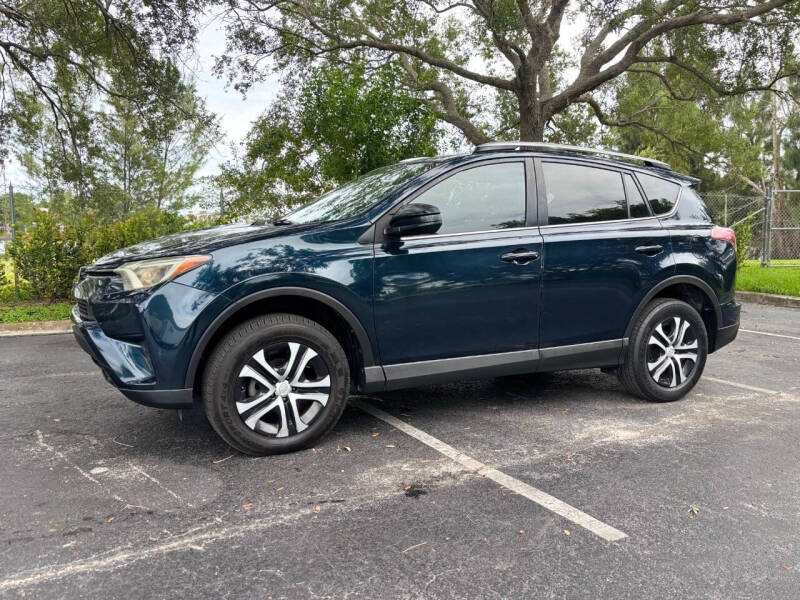 2018 Toyota RAV4 LE