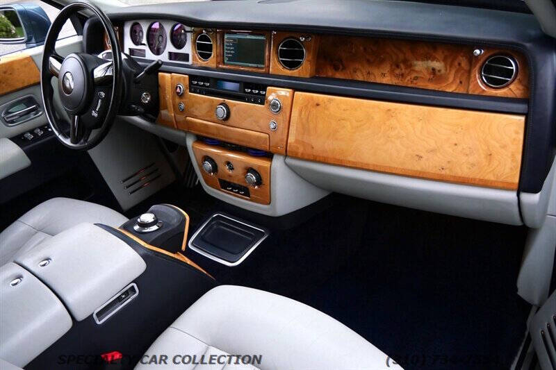 2004 Rolls-Royce Phantom