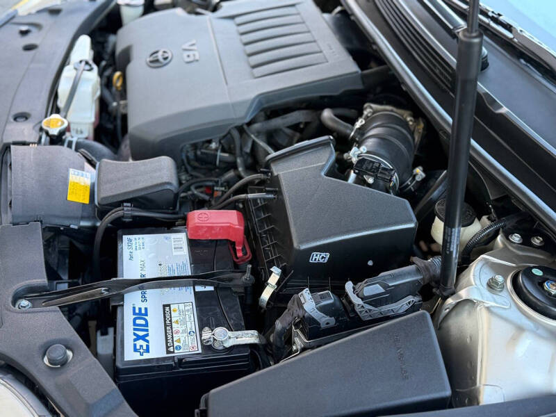 2014 Toyota Avalon Limited