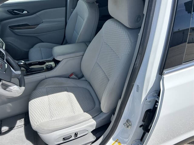 2019 GMC Acadia SLE-2