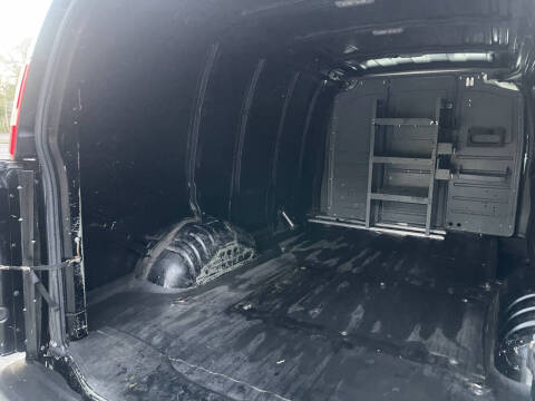 2017 Chevrolet Express 2500