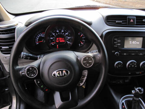 2016 Kia Soul +