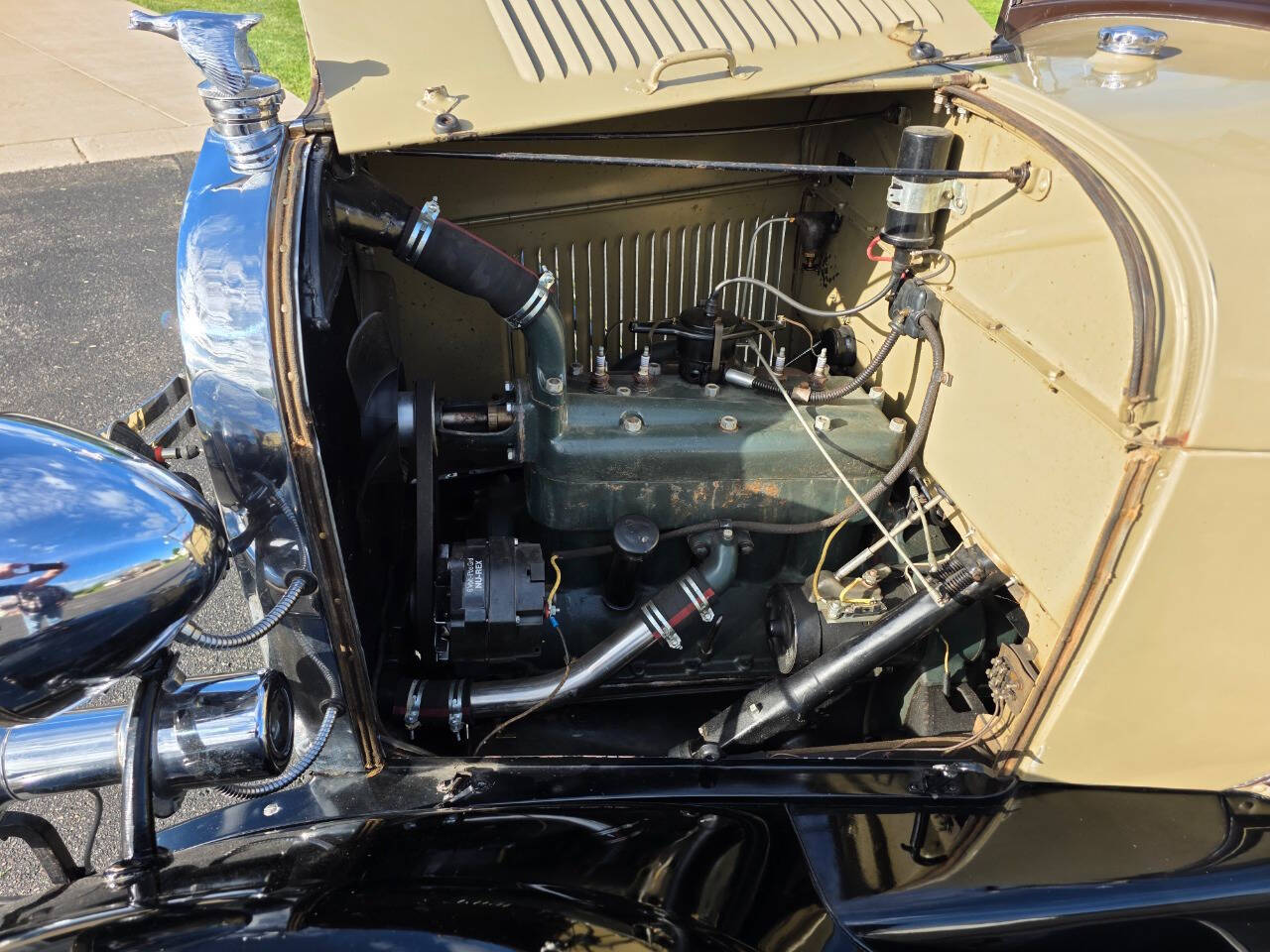 1928 Ford Roadster 80
