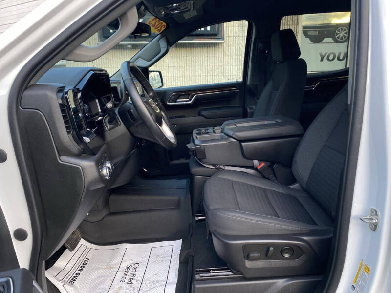 2023 GMC Sierra 1500