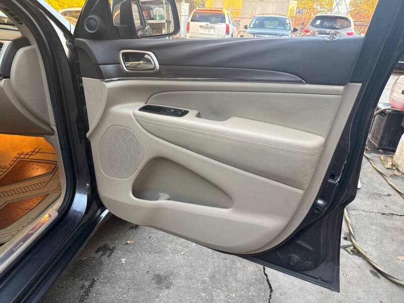 2014 Jeep Grand Cherokee Overland