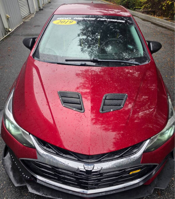 2019 Chevrolet Cruze LT's photo