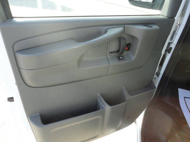 2015 GMC Savana 2500