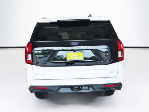 2026 Ford Expedition MAX Active