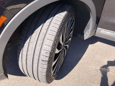 2019 Lincoln Nautilus Black Label