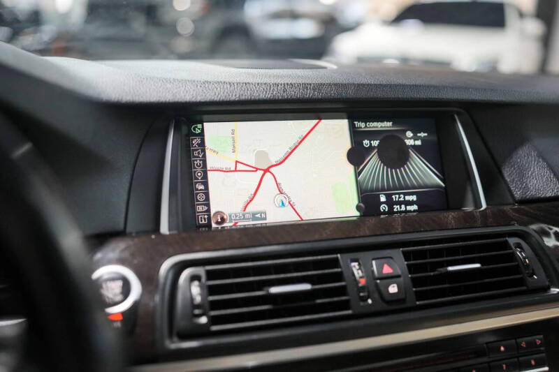 2015 BMW 5 Series 528i