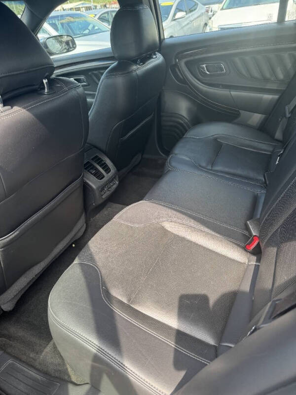 2018 Ford Taurus Limited