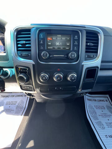 2018 RAM 1500 SLT