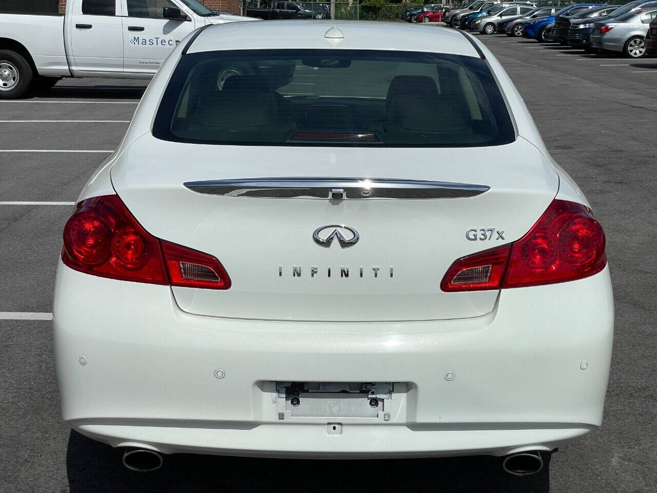 2013 INFINITI G37 Sedan