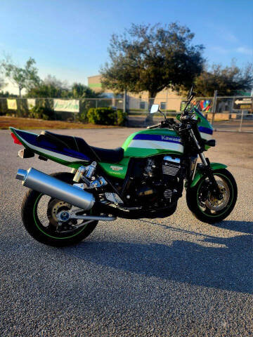 2000 Kawasaki ZR-X1100