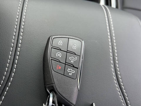 2025 Chevrolet Silverado EV LT