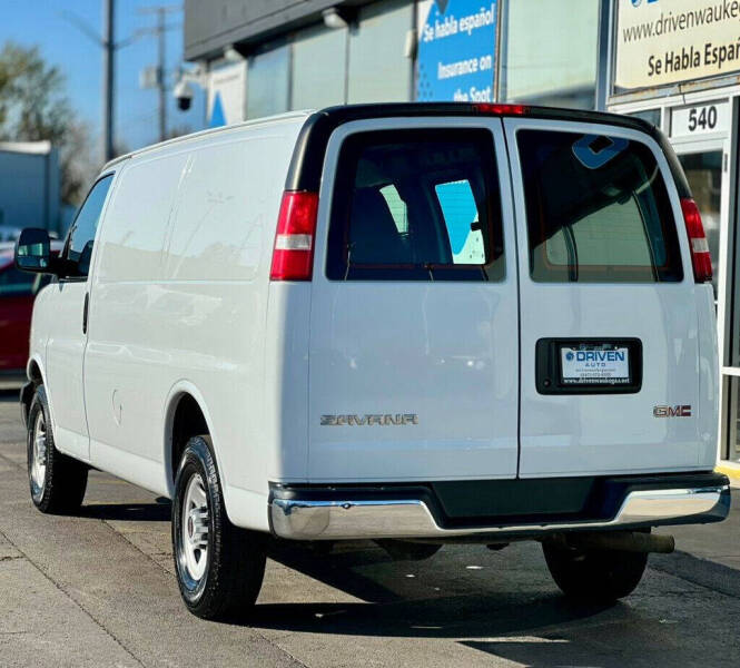 2017 GMC Savana 2500