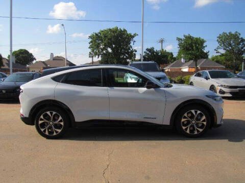 2023 Ford Mustang Mach-E Premium