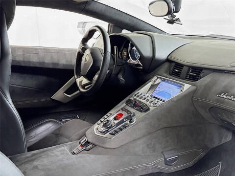 2015 Lamborghini Aventador LP 700-4