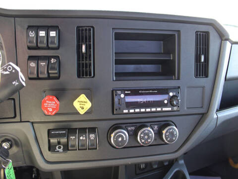 2026 Peterbilt 537
